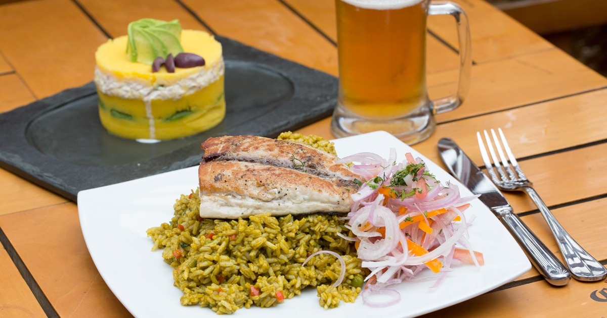 Arroz Norteño con Pescado Frito
